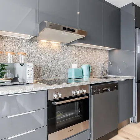Burmeister403 - Modern 1 Bedroom Apartment Across From Ocean Cape Town Exterior photo