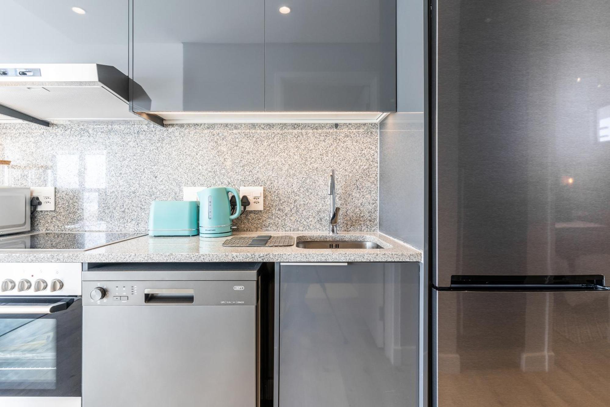 Appartement Burmeister403 - Modern 1 Bedroom Across From Ocean Kaapstad